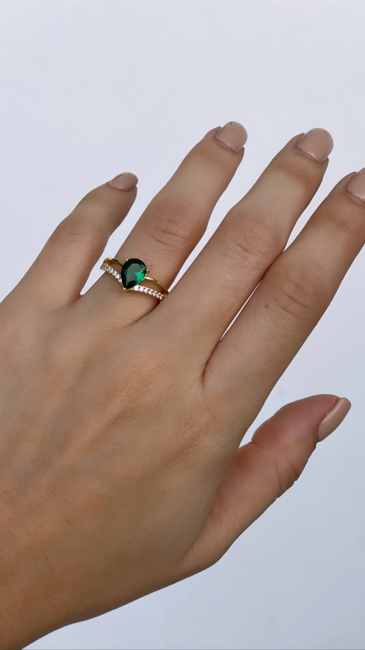 Pearl Cut Emerald Gold Ring