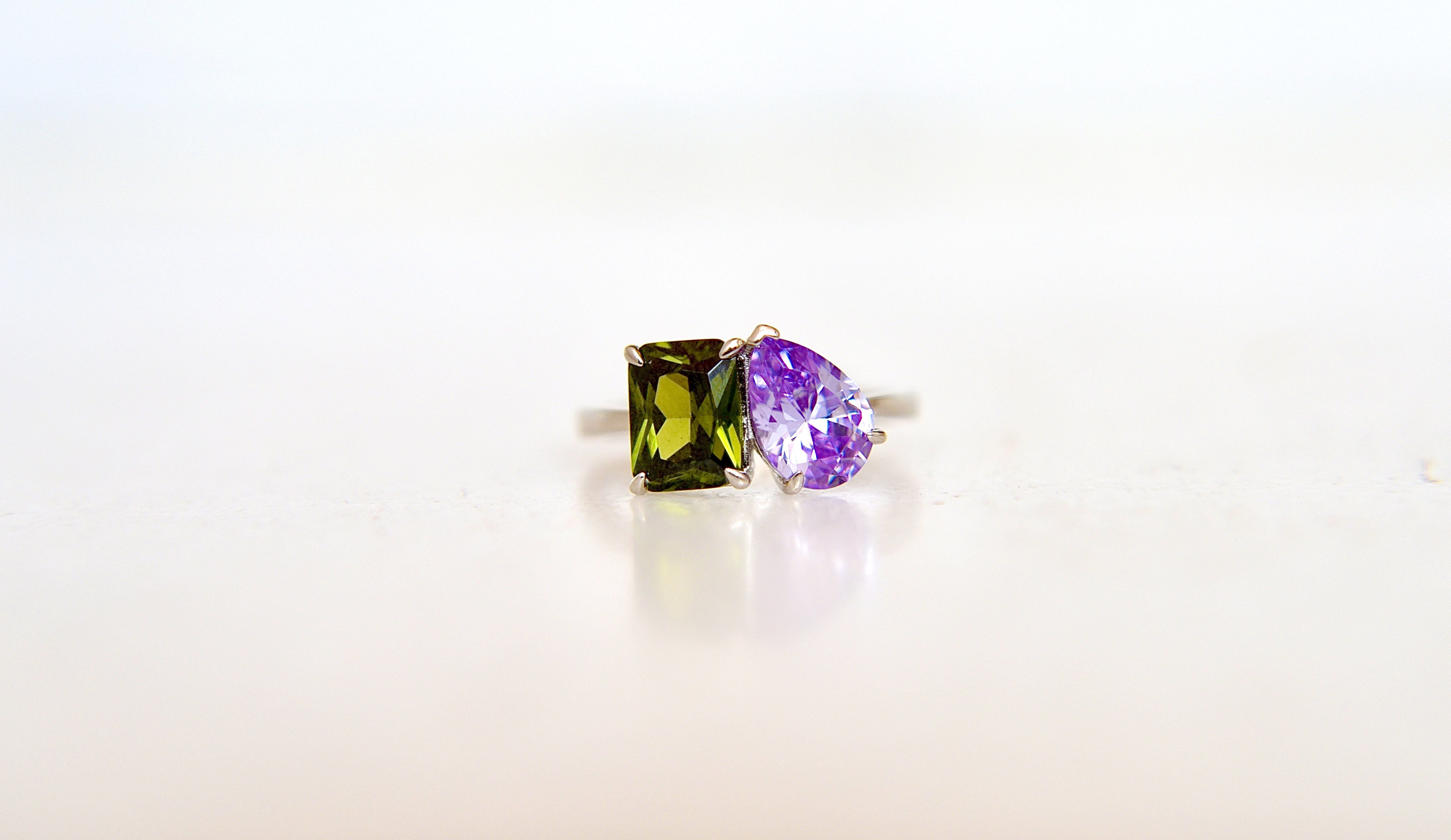 Doble Stone Purple Green Ring