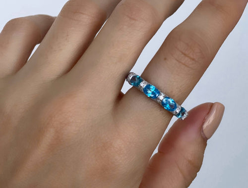 Blue Oval Pave Ring