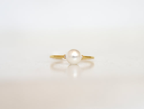 Gold Pearl Ring